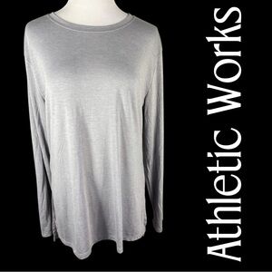 L (12-14) Athletic Works long sleeved tee-shirt